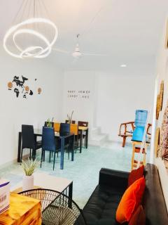 HOST HOMES-SANDY LANE - 0