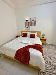 Fidjrossè-Appartement cosy à 8 min de la plage - 2