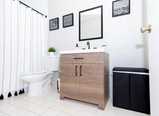 3BDR Modern -Top Location Terrace- 6 Min Airport - 6