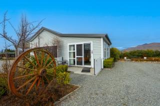 “No.25”Stand alone guest studio unit - 3