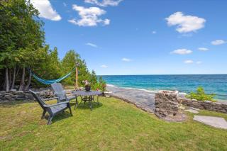 Seafari Stone Cottage - Georgian Bay - 7
