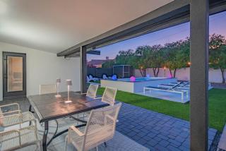 Luxe Scottsdale Oasis Old Town Heated Pool - 3