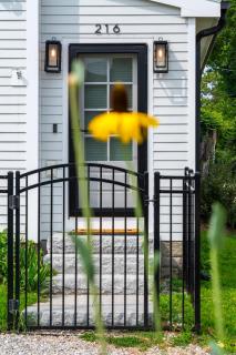 Harbor House on Main Historic 5BR Retreat Near Downtown Mystic - Stonington - 6