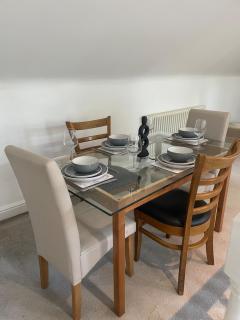 Forest and City Escape Apartment Sleeps 6 - Chingford - 3