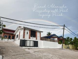 Rumah Adaminha, Roomstay with pool Simpang, Taiping - Taiping - 0