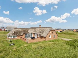 12 person holiday home in Harboøre-By Traum - Harboør - 0