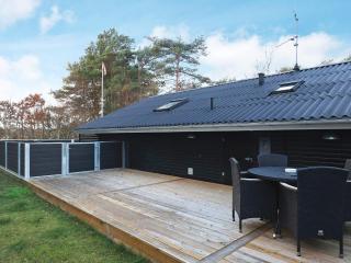 6 person holiday home in Ålbæk-By Traum - 7