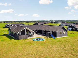 Luxury Pool Retreat - By Traum Ferienwohnungen - Løkken - 9