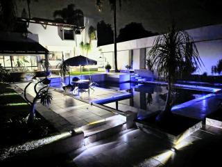 Villa La Floresta Alojamiento Exclusivo 8 Personas Alberca - 0