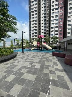 Terra Haven D'Arena, Transit KLIA - Kampong Melot - 9