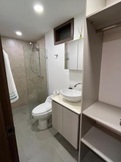 Hermoso apartamento en laureles M!! - Medellín - 9
