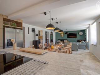 Maison charmante avec piscine privée chauffée et jardin clos, wifi inclus - FR-1-496-339 - - 1