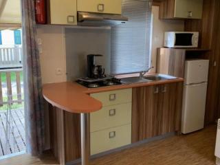 Mobil-home 5 pers avec terrasse à Argences-en-Aubrac - API-1-52-620 - Banes - 9