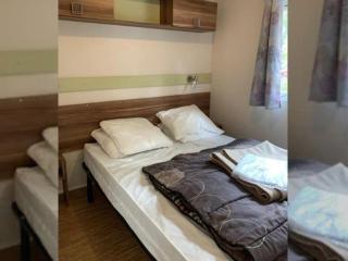 Mobil-home 5 pers avec terrasse à Argences-en-Aubrac - API-1-52-620 - Banes - 8