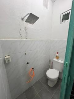 Guest House BB dengan Aircond dan Privasi Penuh - 2