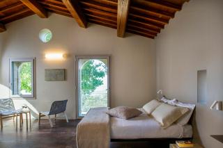 Historic Apartment With Panoramic Views Of Assisi - 5