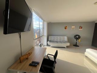 Loft en Medellin El Poblado Vista espectacular - Medellín - 5