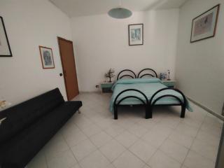 Charming Italian Home in Aprilia, Close to Rome - 5