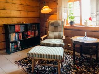 Cozy Nordfjordstove In The Heart Of Stryn - 3