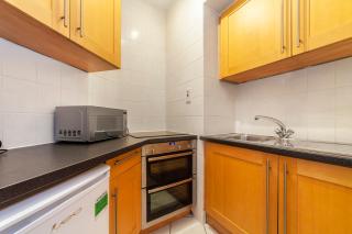 Captivating 1BR apt 2mn Bond Str St, Prime Mayfair - Londra - 1