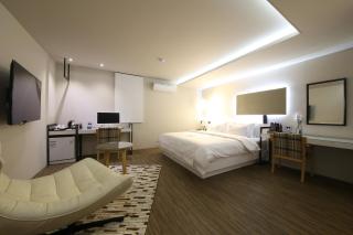 Avenue Hotel - Jeonju - 2