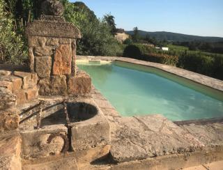 Historic Wine Estate With Pool In Provence - 0