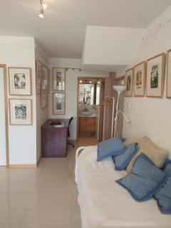 The Gallery Beach Apartment - 4