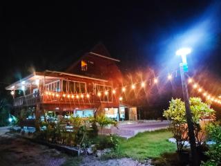 ในสวนรัตนมณีรีสอร์ท - Ban Pak Khlong - 2