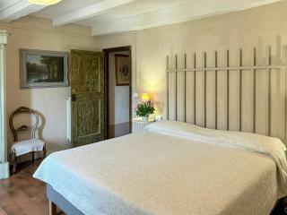 Traditional Apartment In The Tuscan Countryside - 1