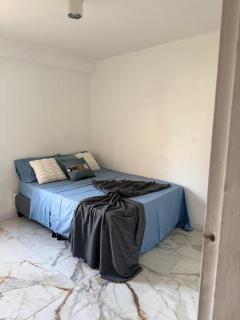Apartamento Remodelado en Sabana Grande - Caracas - 5