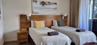 Luxe Resort Units Urangan Esp Hervey Bay Marina Ocean Views Pool - Urangan - 8