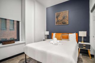 CozySuites Stunning 1BR in Downtown Pitts 36 - 9