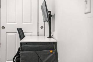 CozySuites Stunning 1BR in Downtown Pitts 37 - 1