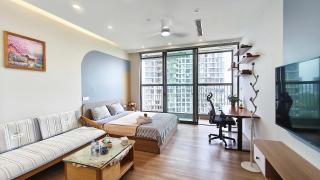 Professional studio - Large Desk - Lakeview Ecopark - 0