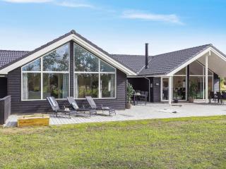 Luxury Pool Villa in Marielyst - By Traum Ferienwohnungen - 0