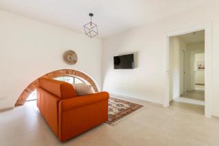 Restored Barn Among Valpolicella Vineyards - 3