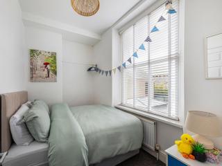 Sea Shore Flat - 1