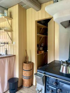 Historic Vicarage With Wood-Burning Stove - 4