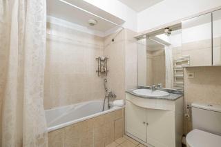 Bright One bedroom Apt with Parking and Terrace - 6