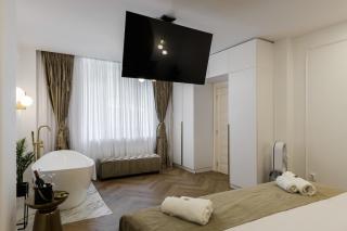 Eden Central Boutique Suites - Garden & Spacious Apartments - 8