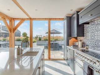 Oakwood Barn - 2
