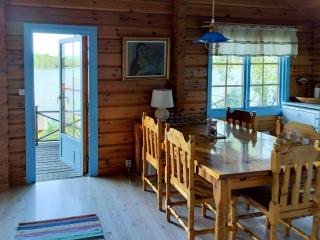 Cottage By Lake Mälaren At Malmhuvud - 7