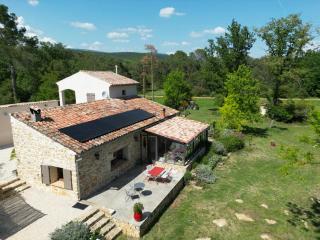 Renovated Sheepfold Near Fayence In Provence - 3