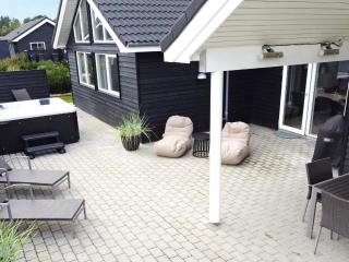 Luxury Retreat with Pool - By Traum Ferienwohnungen - Nørre Nebel - 0