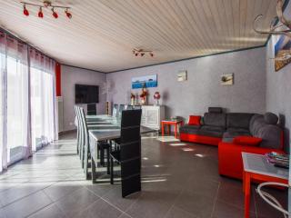 Poolside Escape by Arcachon - La Teste-de-Buch - 9