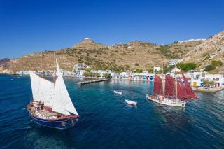 Milos Trips - Thalassitra Sailing Travel Agency - Adamas - 9
