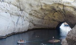 Milos Trips - Thalassitra Sailing Travel Agency - Adamas - 3