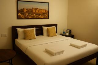 Classic Villa - Near Jaisalmer Fort - Jaisalmer - 3