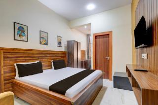 Hotel O The Grand Luxury - Noida - 3