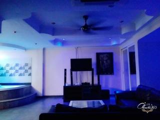 75 sqm Studio type Jacuzzi Apartment 101A - 7